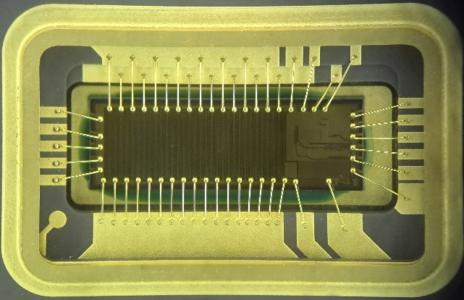 Preparation of enabling space technologies and building blocks: Prototyping and initial evaluation of a monolithic, rad-hard, high-power POL converter